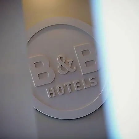 Lille Campus Gare Hotell 2*